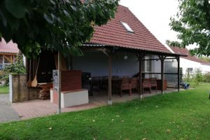 Überdachte Terrasse